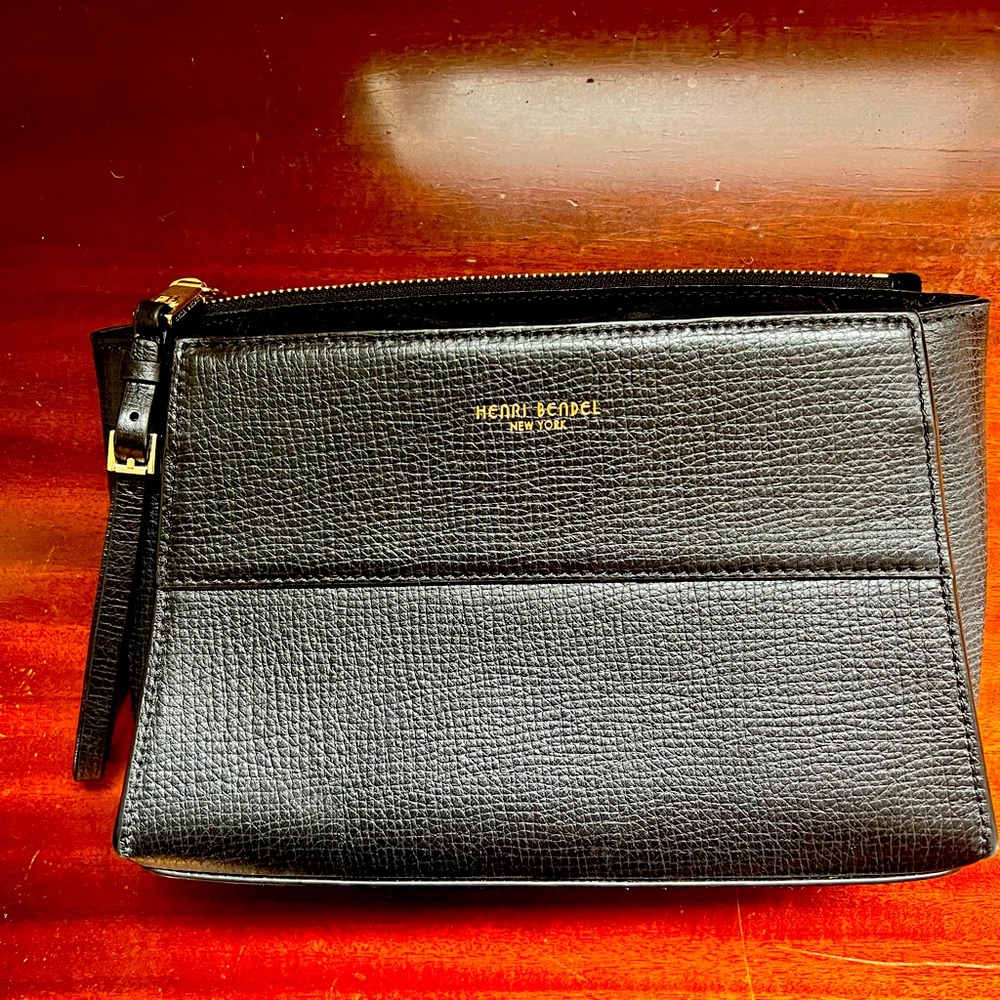 henri bendel Black Leather Wristlet Clutch